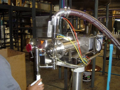 Artlux uses single-nozzle, semi-automatic fillers to handle a broad range of containers and products.