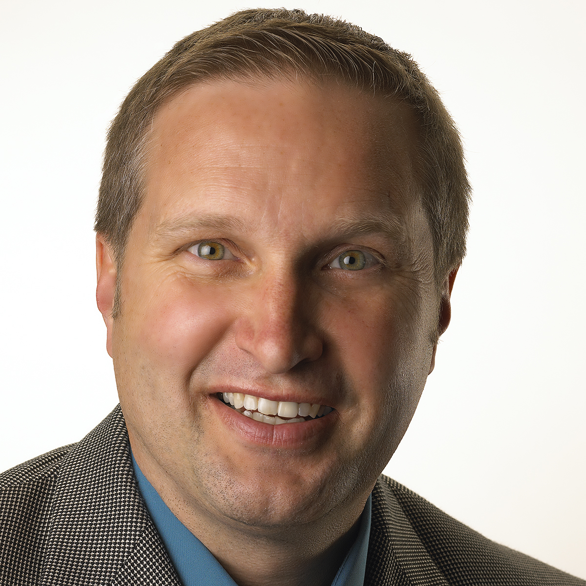 Oem 138 Bahr Richard Head Shot 300ppi