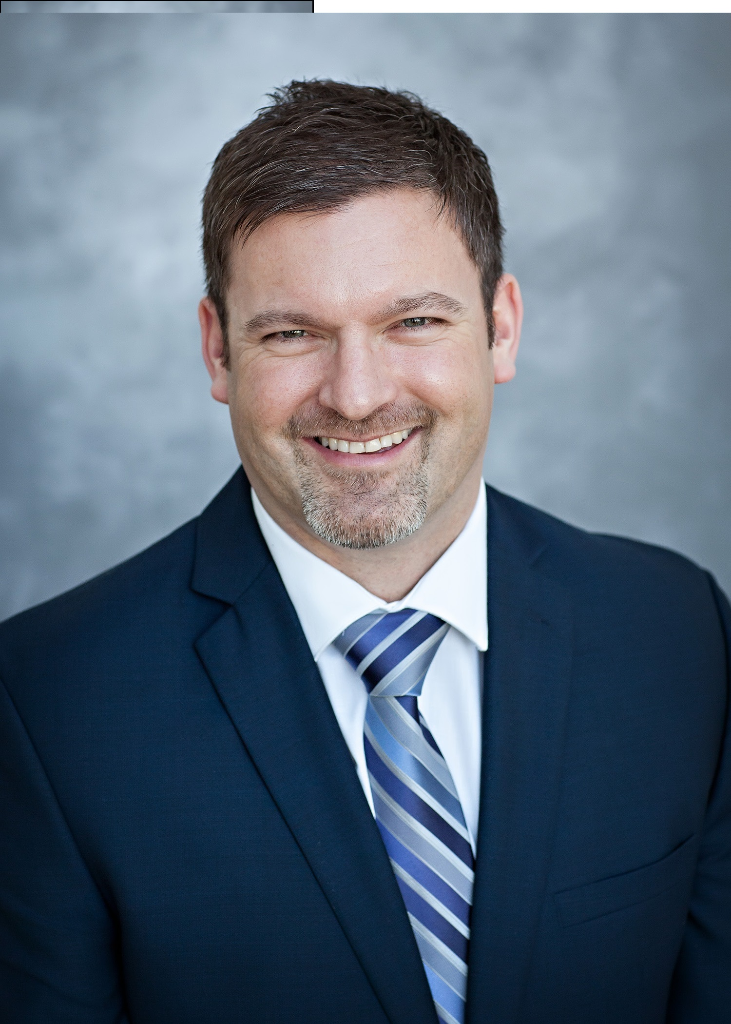 Oem 416 Langridge Headshot Color