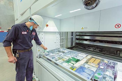 HP Hood worker choosing parts from Modula lift