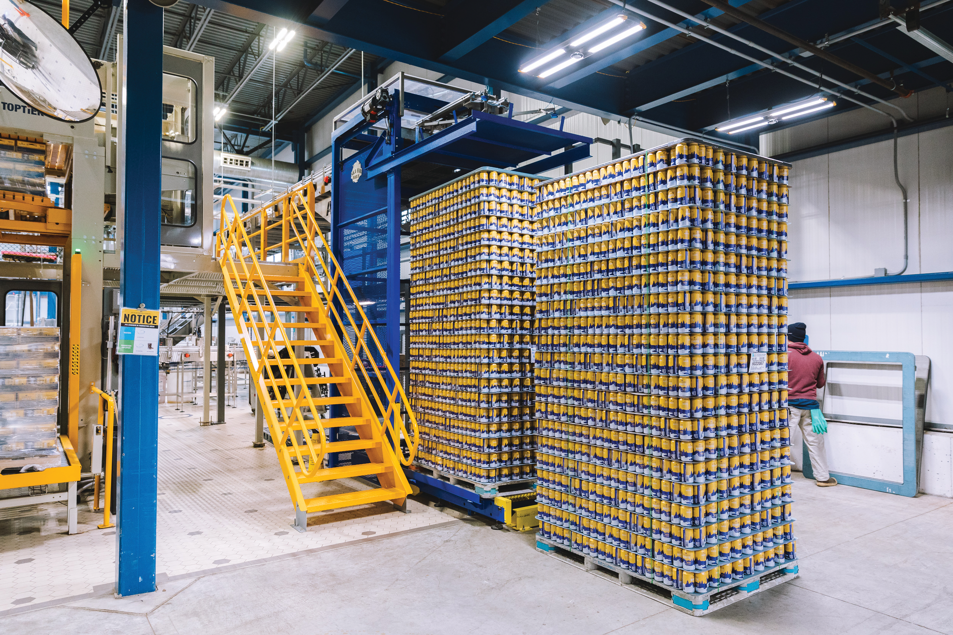 Automatic full-pallet infeed capability ahead of the empty-can depalletizer is a recent addition to the range of equipment made by Ska Fabricating. Allagash was the first to install it.