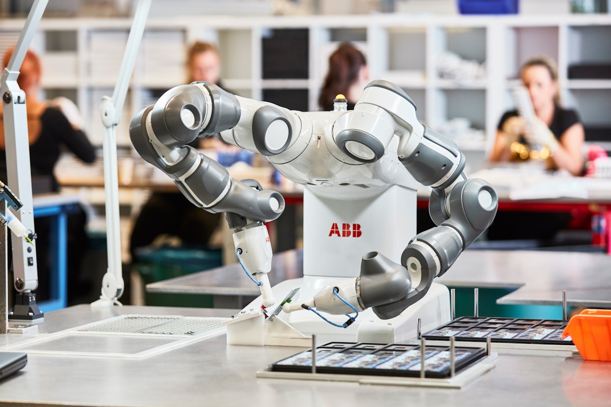 Collaborative Robots Expand in Scope | OEM