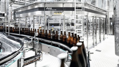 The Innofill Glass DRS-ZMS filler handles 0.33- and 0.5-L returnable glass bottles.
