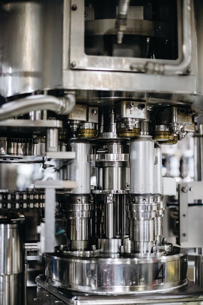 Brightstock cans are filled on a 28-head rotary filler and seamed within a monobloc enclosure.