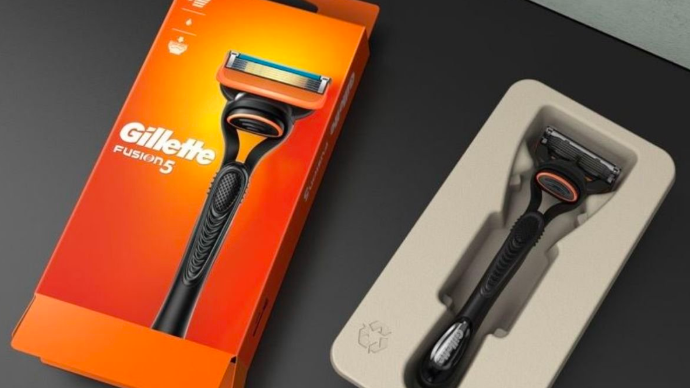 P&G&rsquo;s Gillette male grooming brand has switched from plastic to new recyclable paper packaging across its core razor range.