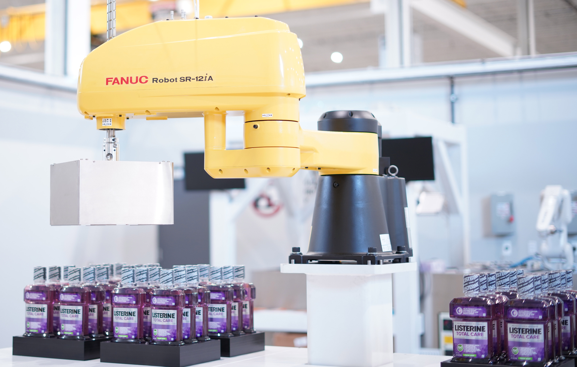 The Fanuc SR-12iA SCARA robot has a 12-kg payload capacity.