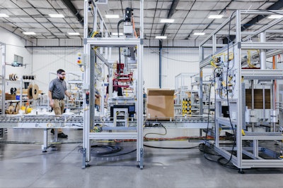 The USS next-generation Case Loading and Packing System (CLAPS) shows how the machine builder can adapt customer-specific solutions for future applications.