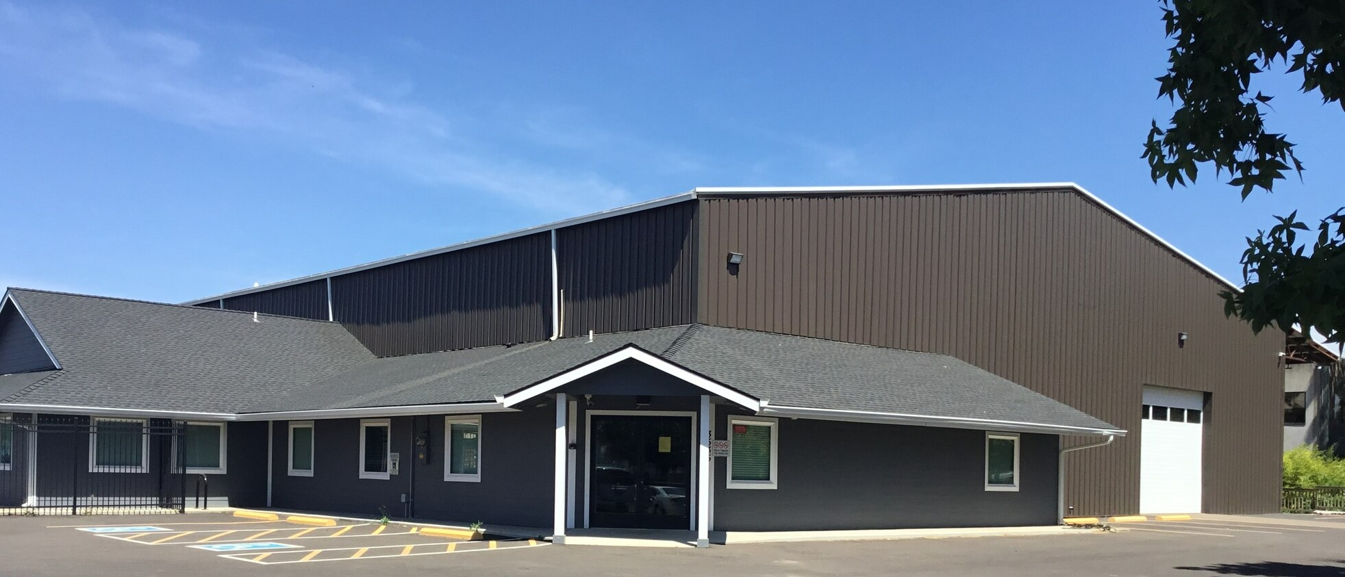 Yellow Emperor&rsquo;s new Eugene facility, set up for increased efforts in sustainability.