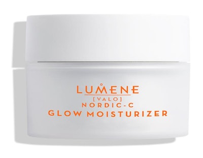 Lumene partnered with UPM and SABIC to create a moisturizer jar and label made with bio-based materials.