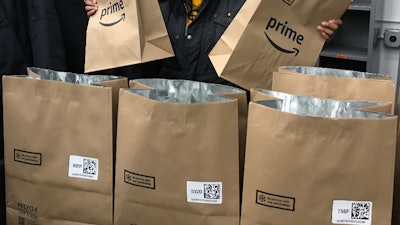 One-piece Insulated Paper Bags for E-commerce Grocery from Amazon.com Services LLC