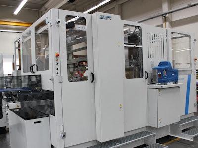 Hugo Beck's paper e-com rapid.