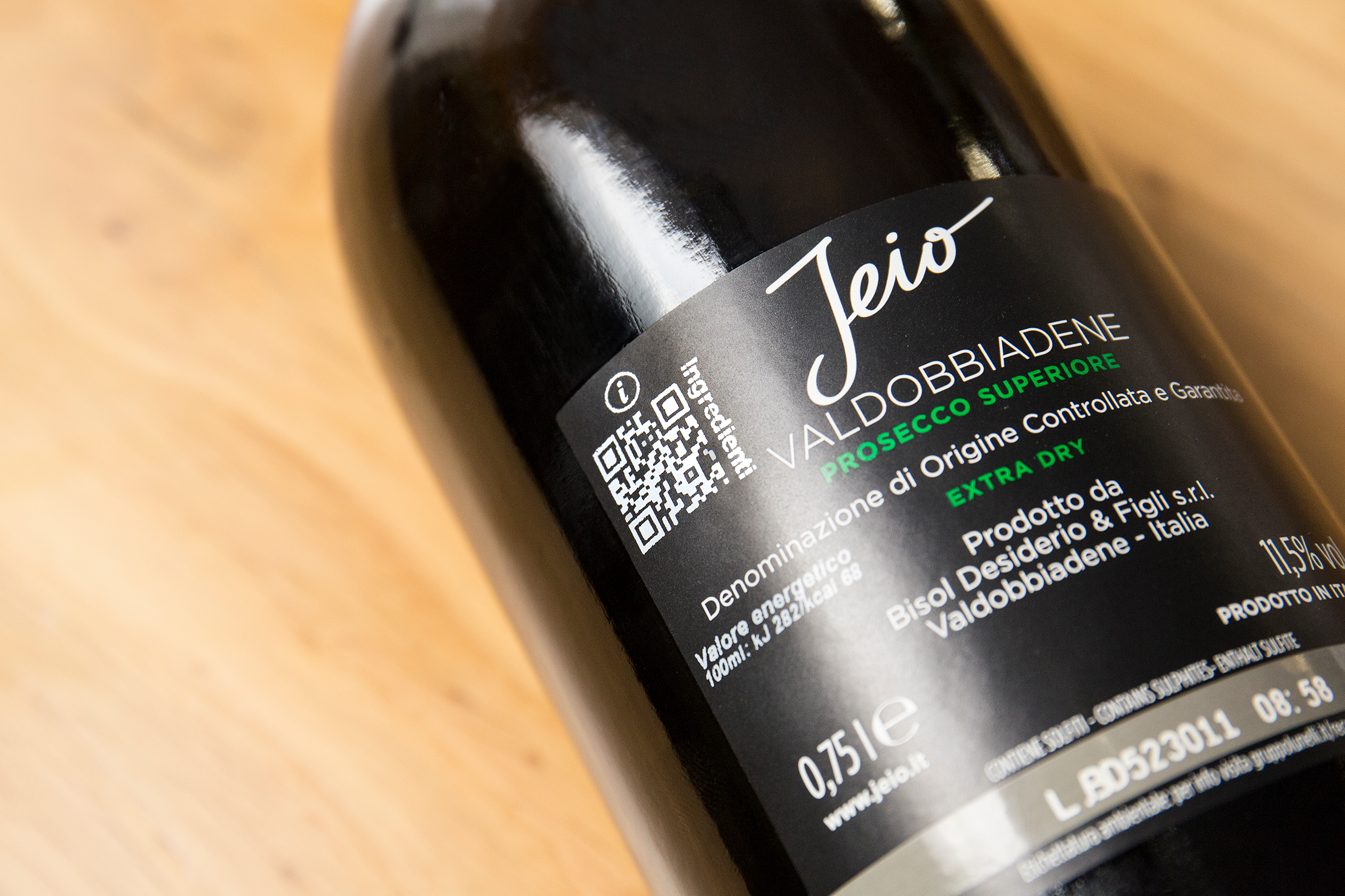 Bisol1542 and Jeio now include QR codes on their product labels for updated ingredient and nutritional information.