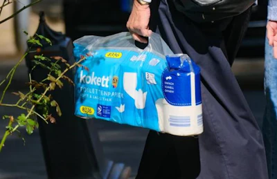 Approximately 143 US tons of recycled material from yellow bin and yellow bag collections are reused annually in toilet paper packaging across its German operations.