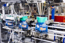 XTS intelligent transport technology also enables scalable MAG-B operation from simplex to triplex indexing. Other features include on-the-fly clamping, controlled shaking for product settling, and optimized nitrogen filling.