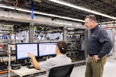 TwinCAT includes built-in XTS track simulation and supports a remote connection to the controller for commissioning and support.